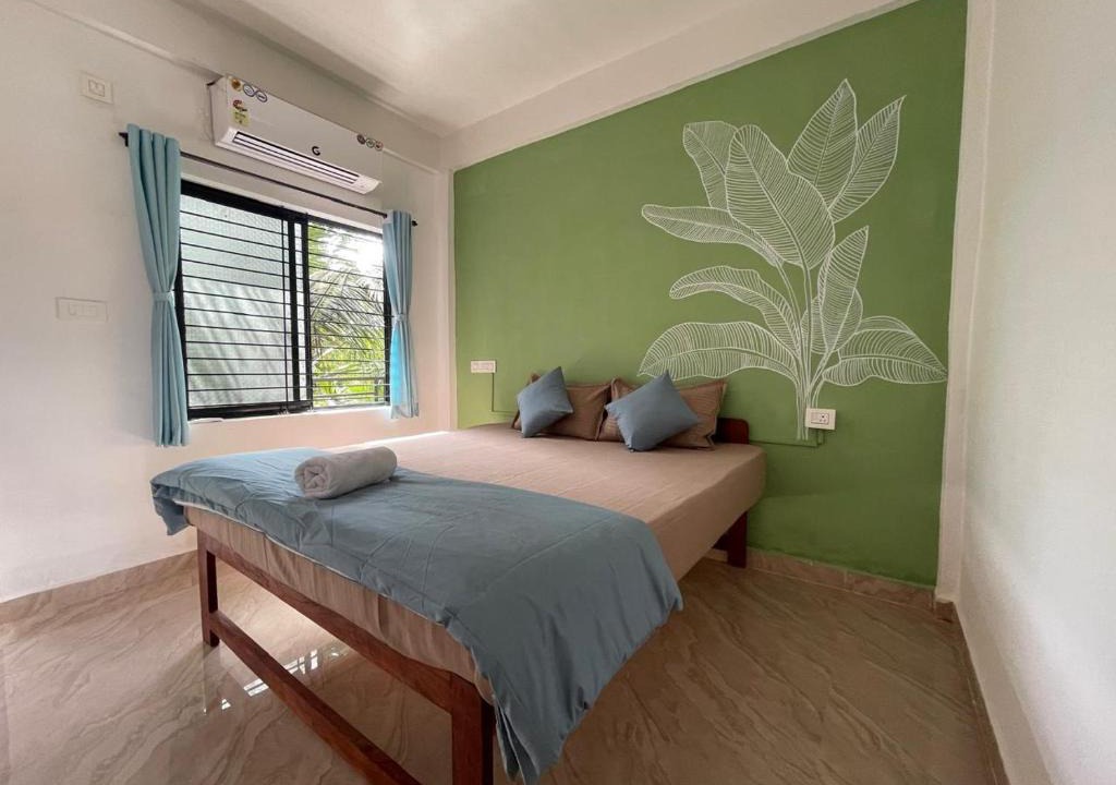Arambol Hostel | 12 Monks - Backpacker Resort