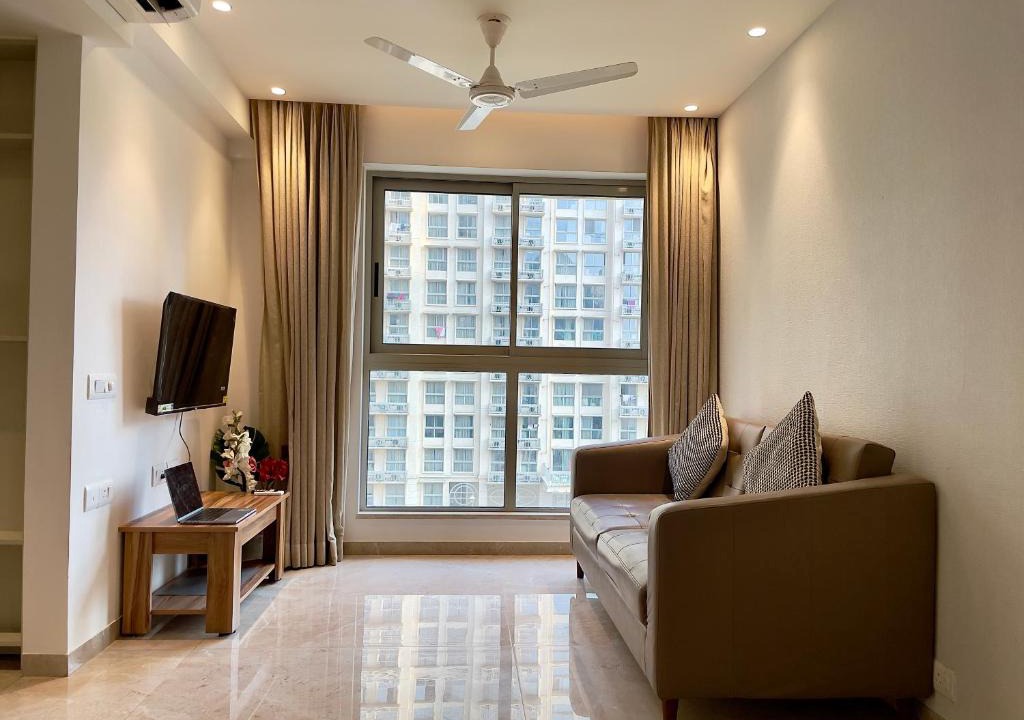 Hiranandani Gardens Apartment | A Embassy 1 BHK in Hiranandani Powai