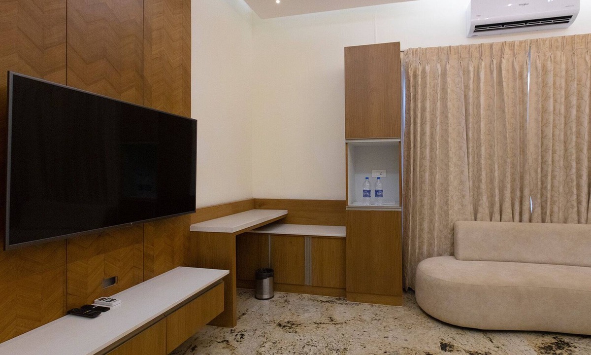 Wellington Resort | Aara Jungle Resortes Pvt Ltd