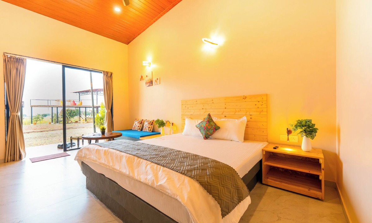 Nashik Hotel | Aavaas Farm Hostel