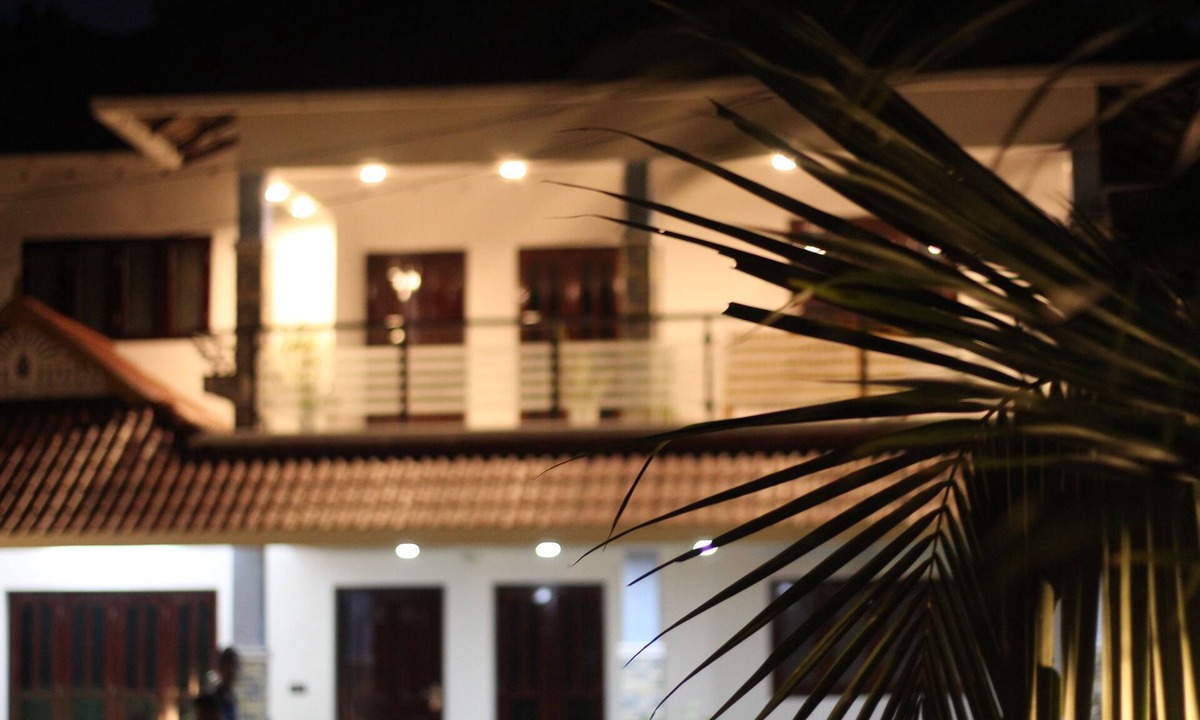 Aryad South Villa | Abode Homestay Alleppey - Private 7BR Coastal Villa near Omanapuzha Beach