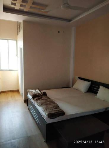 Shahdol Hotel | Adharshila hotel & Dormitory