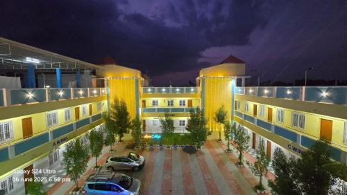 Srivaikuntam Hotel | Arun Lodge and Cottage Near Thiruchendur