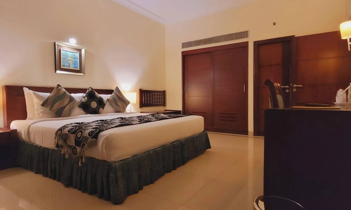 Thrissur Hotel | ASHOKA INN
