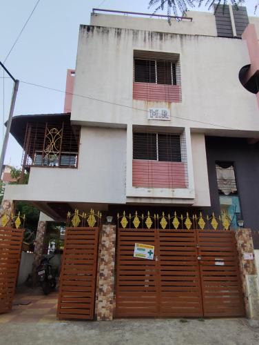 Nashik Apartment | Balaji guest house