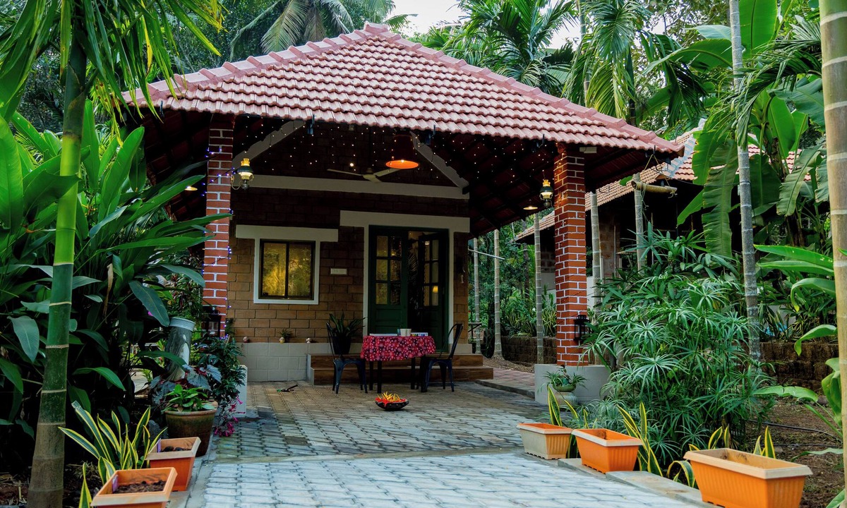 Mangalore Cottage | Boutique Eco Farmstay· Pet Friendly · Open Air Kitchen · Near Mangalore Airport