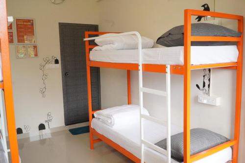 Kakkanad Hostel | Cocostay, Premium CO-LIVING Space, Dorm beds and Private rooms