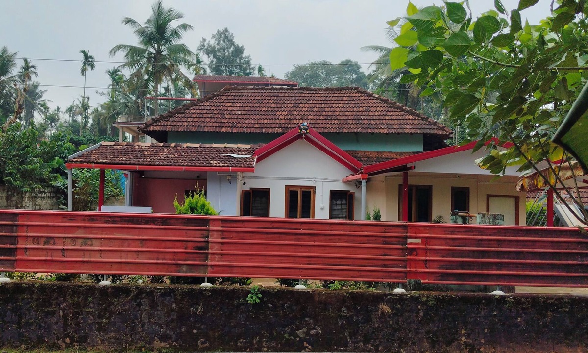 Virajpet House | Coorg Habitat - Single Bed Room