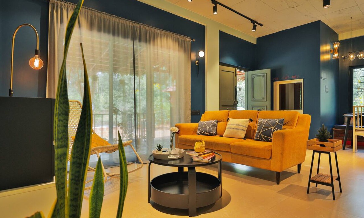 Kudal House | Cozy 2-bedroom private garden, AC bungalow in kudal.