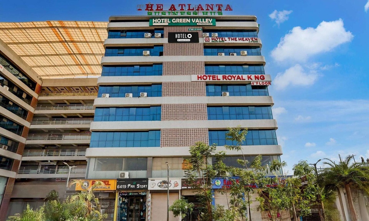 Ahmedabad House | DeluxeNana Chiloda Near Airport