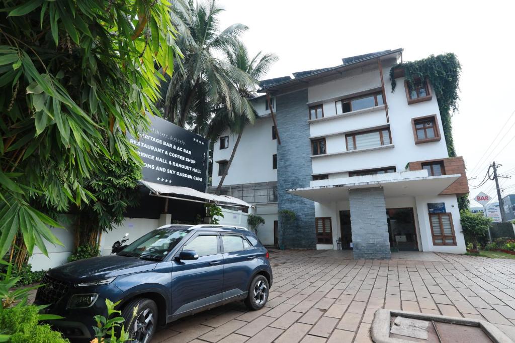 Edappal Hotel | Devalokam Edappal