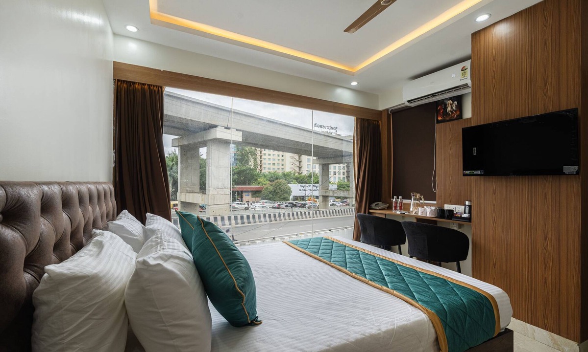 Bellandur Hotel | Elmas Suites - Bellandur