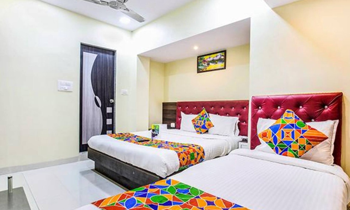 Vashi Hotel | Fabexpress The Grand Kohinoor