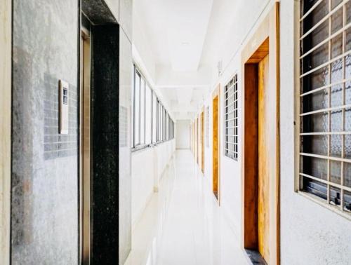 Pune Hotel | FabHotel Ace Executive