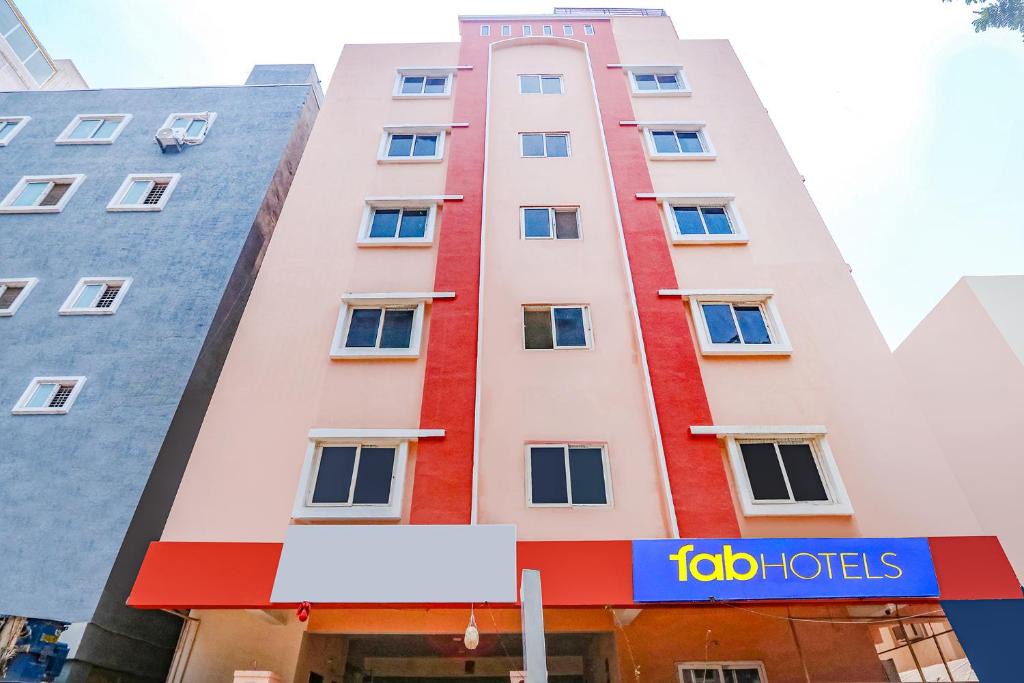 Madhapur Hotel | FabHotel Blue Spring - Near Hi-tech City Metro Station