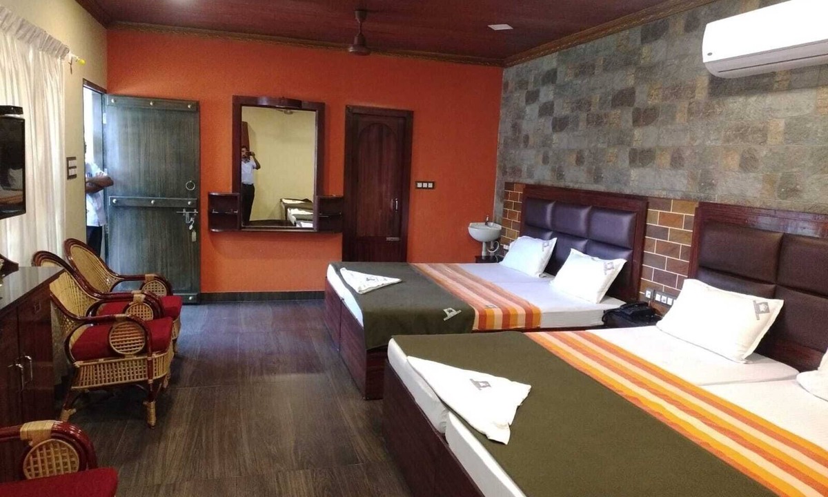 Kanyakumari Hotel | FERDIN COTTAGE