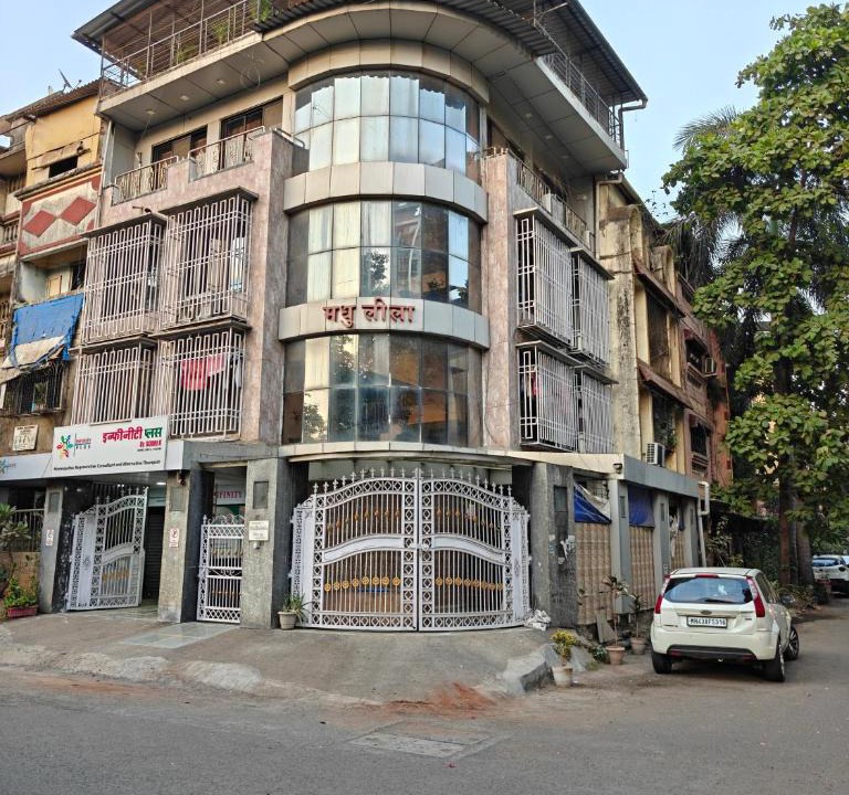 Sanpada Apartment | Garden-View Studio Apartment in Sanpada, Navi Mumbai