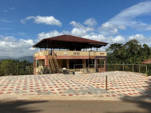 Samse House | Highway Motel