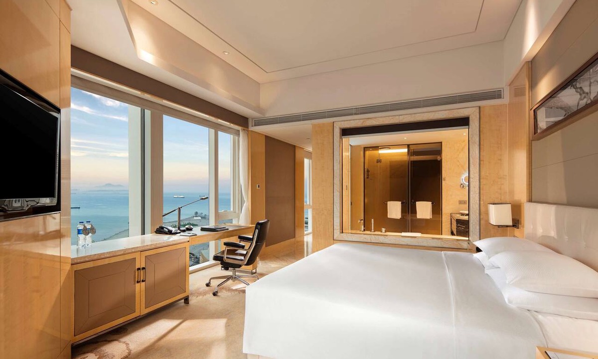 Dalian City Center Hotel | Hilton Dalian