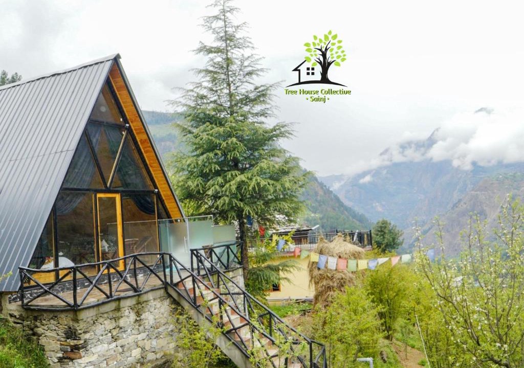 Banjar Ski Chalet | Himalayan Manor A-Frame Cabin
