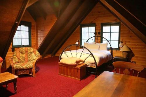 Medlow Bath Ski Chalet | Holly Lodge