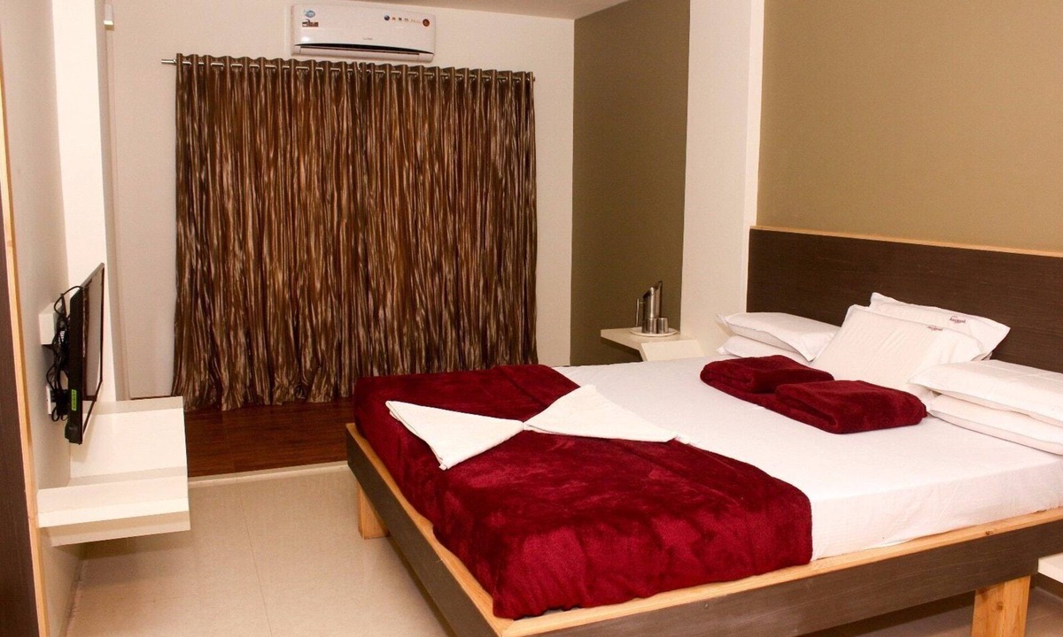 Kolhapur Hotel | Hotel Anugraha Deluxe