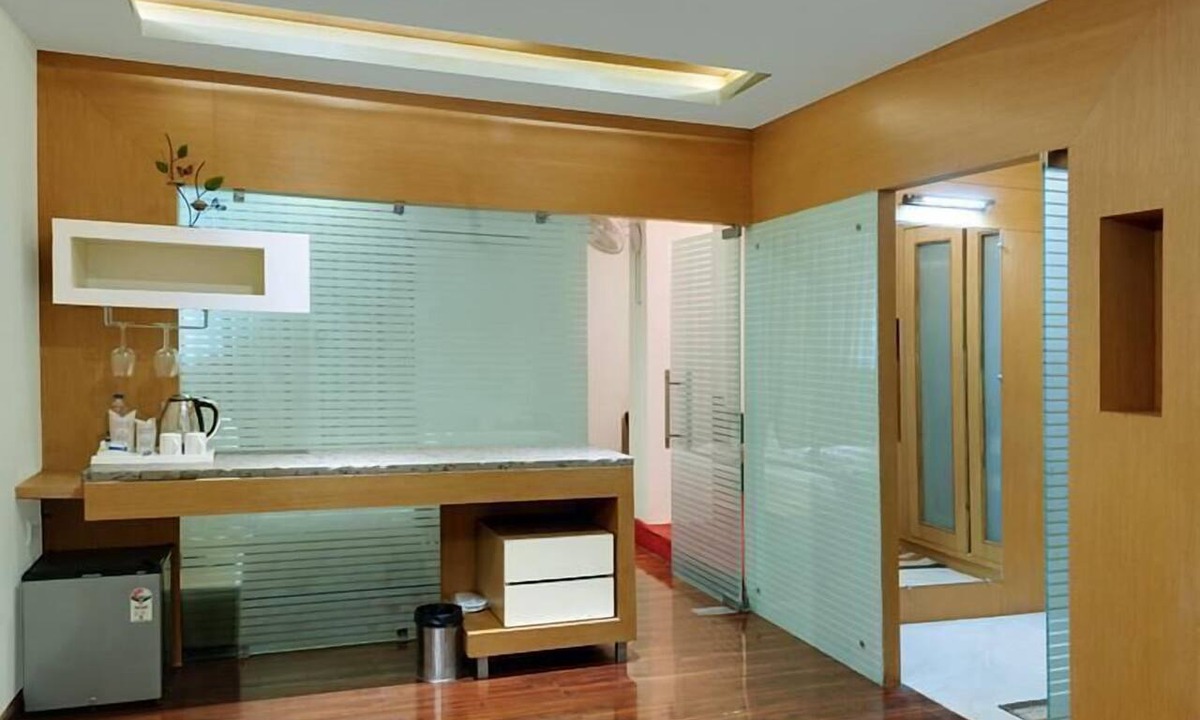 Ratlam Hotel | Hotel Balaji Central