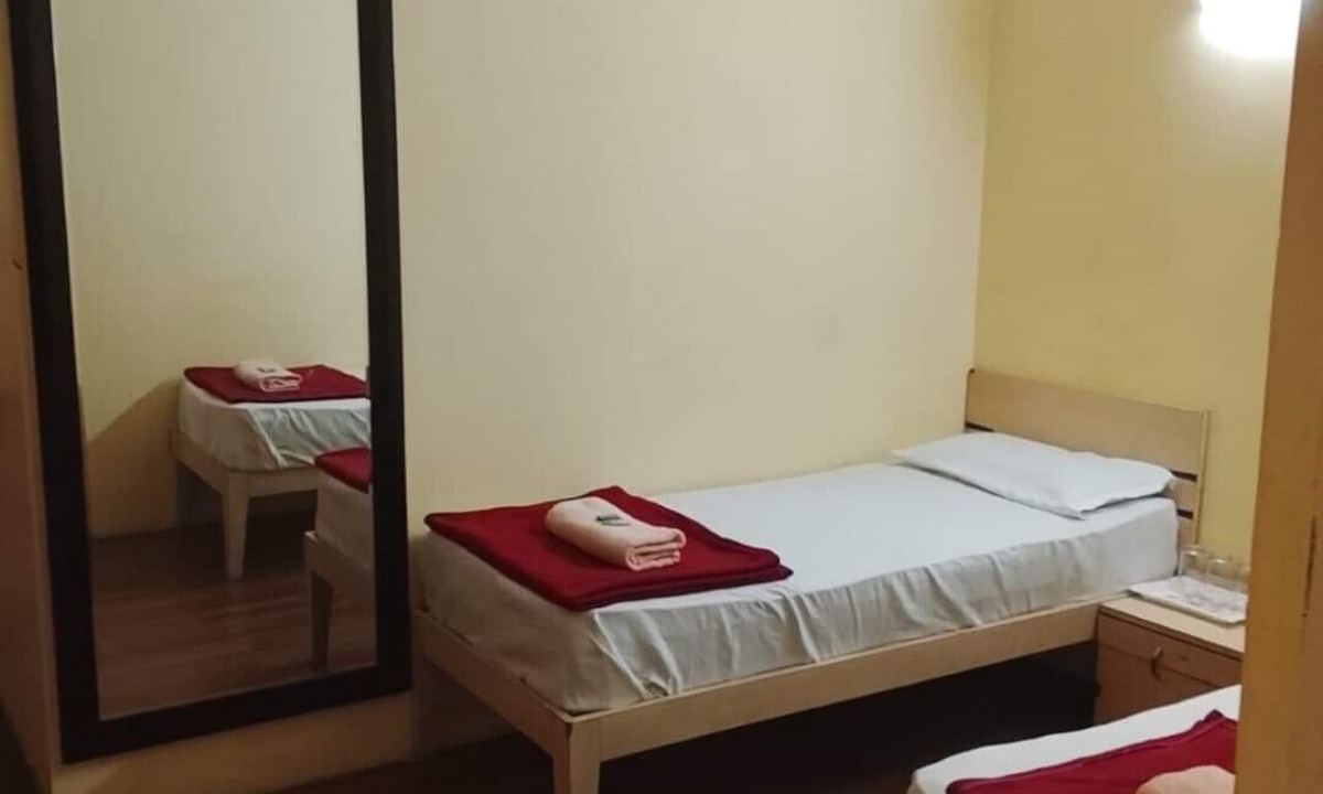 Nashik Road Hotel | Hotel De Rajnigandha
