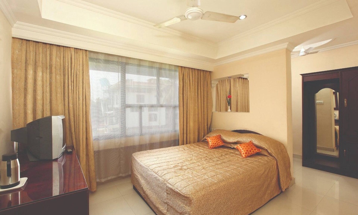 Kayamkulam Hotel | Hotel Indraprastha Kayamkulam