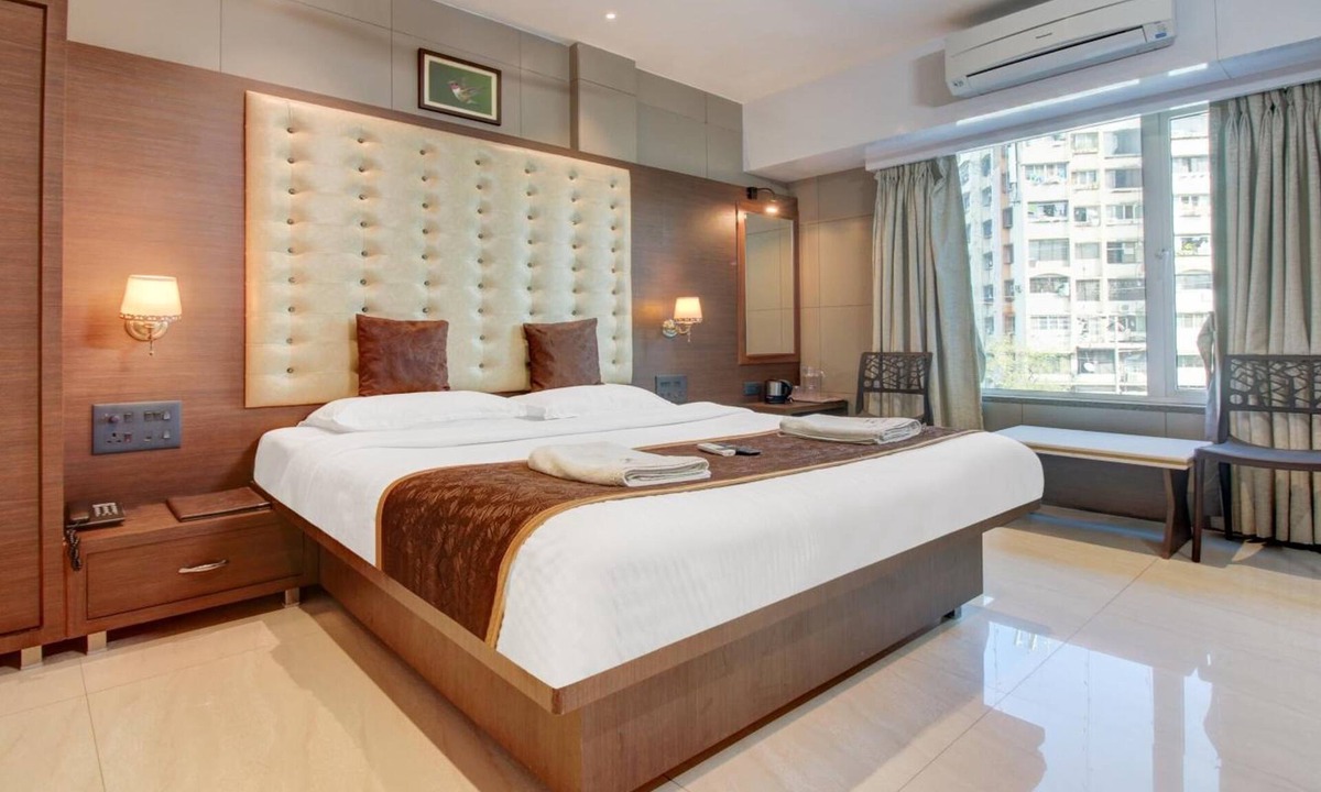 Kalyan Hotel | Hotel Leela