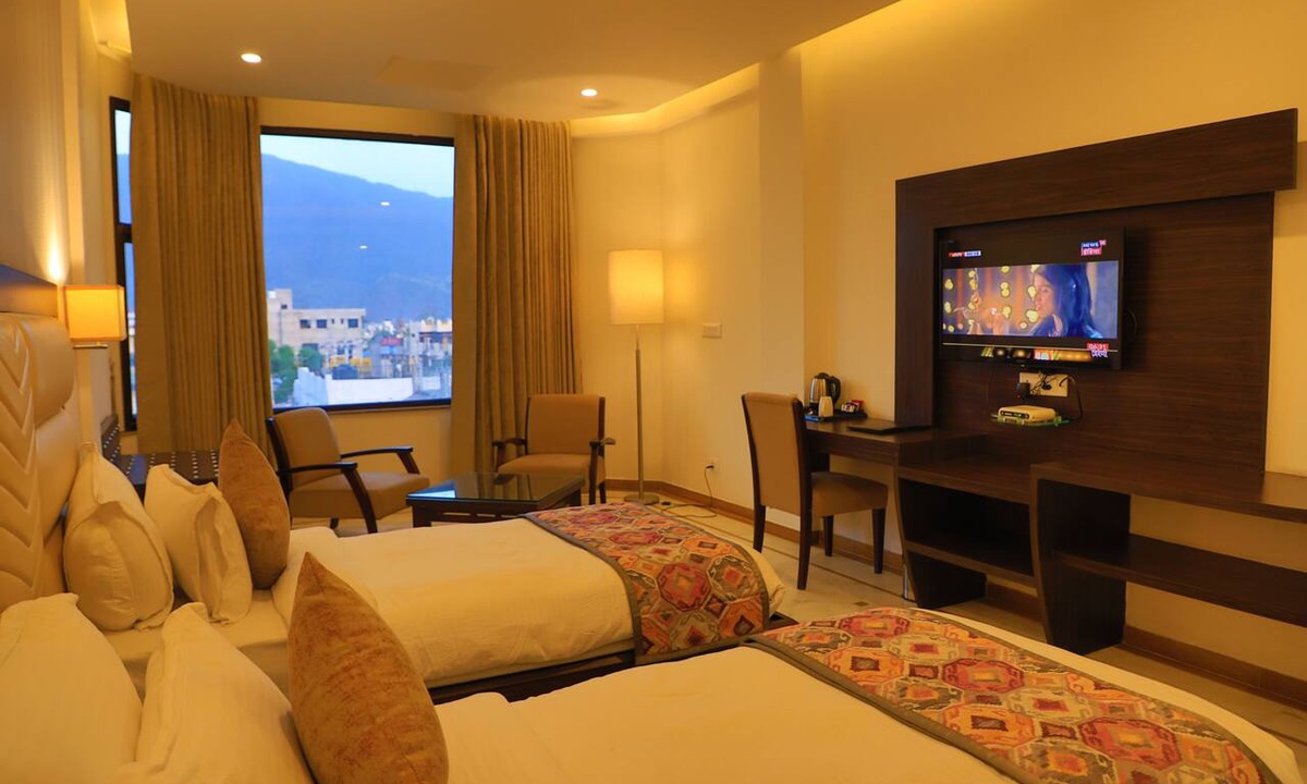 Rishikesh Hotel | Hotel Natraj