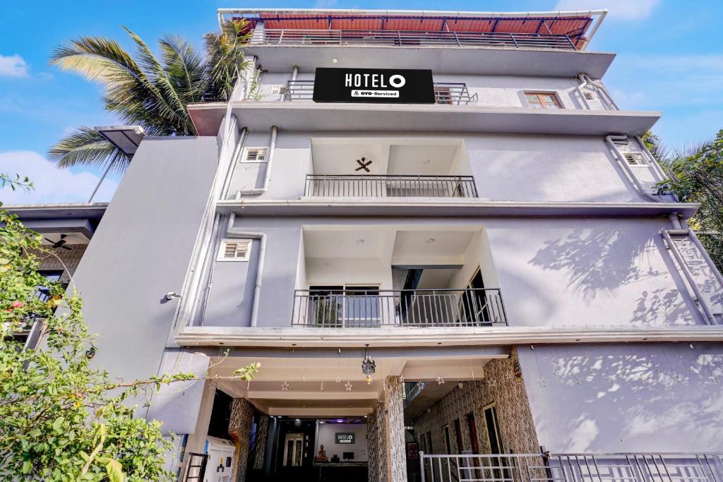 Saunta Vaddo Hotel | Hotel O Baga Beachview Goa Formerly Ravai Guest House