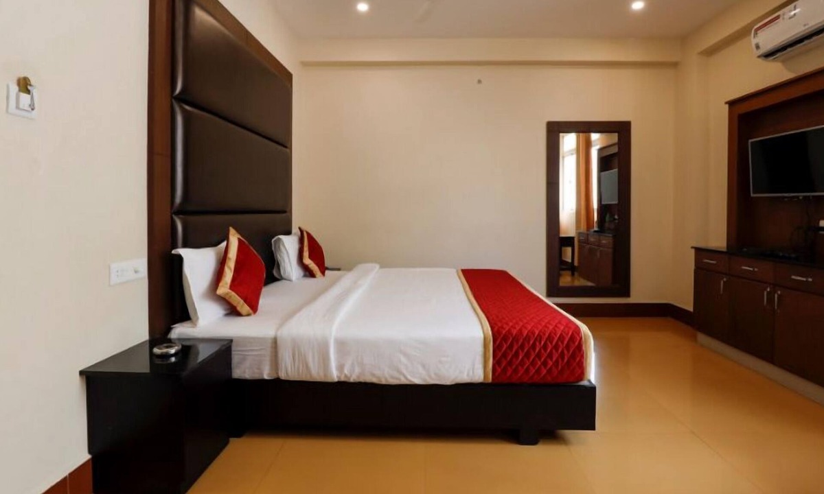 Nagercoil Hotel | HOTEL PIONEER PARADISE