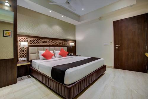 Ballygunge Hotel | Hotel Radiant