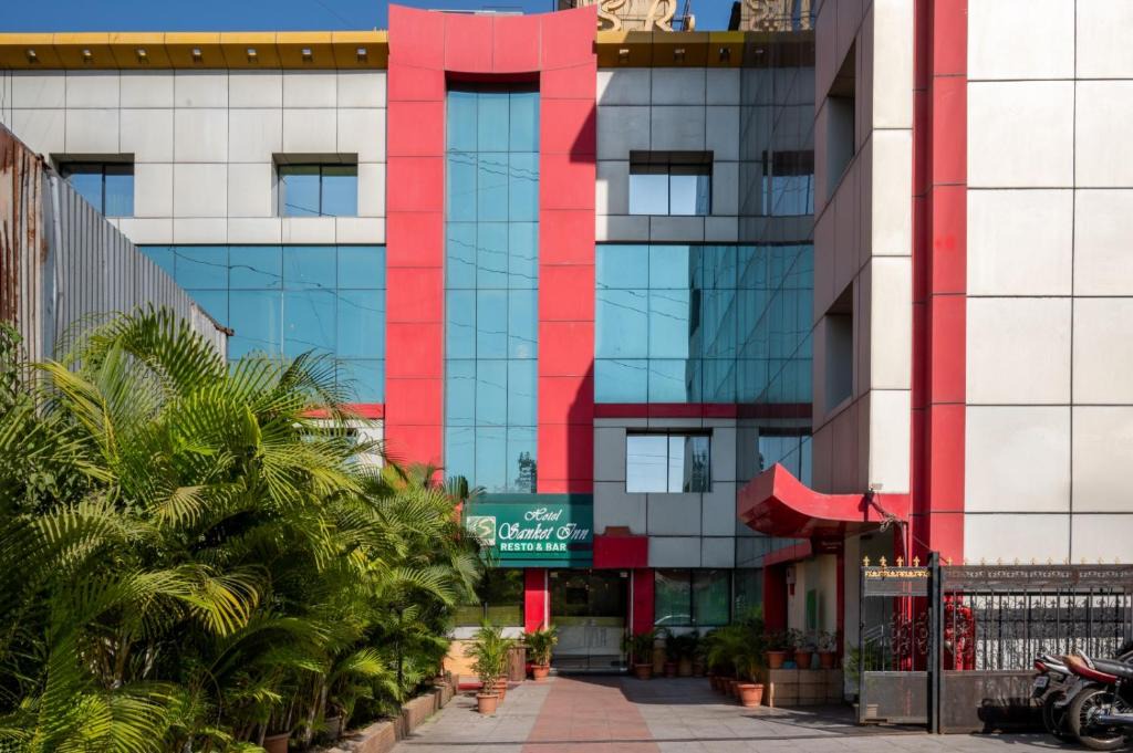 Wakad Hotel | Hotel Sanket Inn