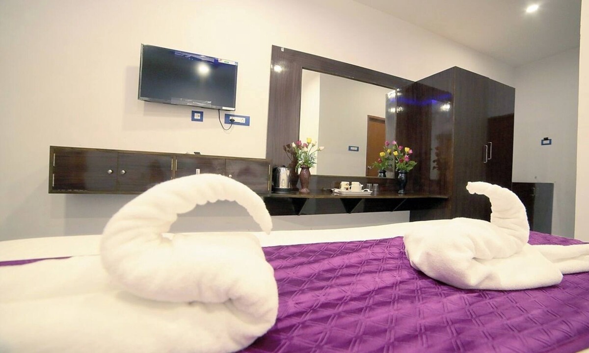 Mahabalipuram Beach Hotel | Hotel Sea Tides