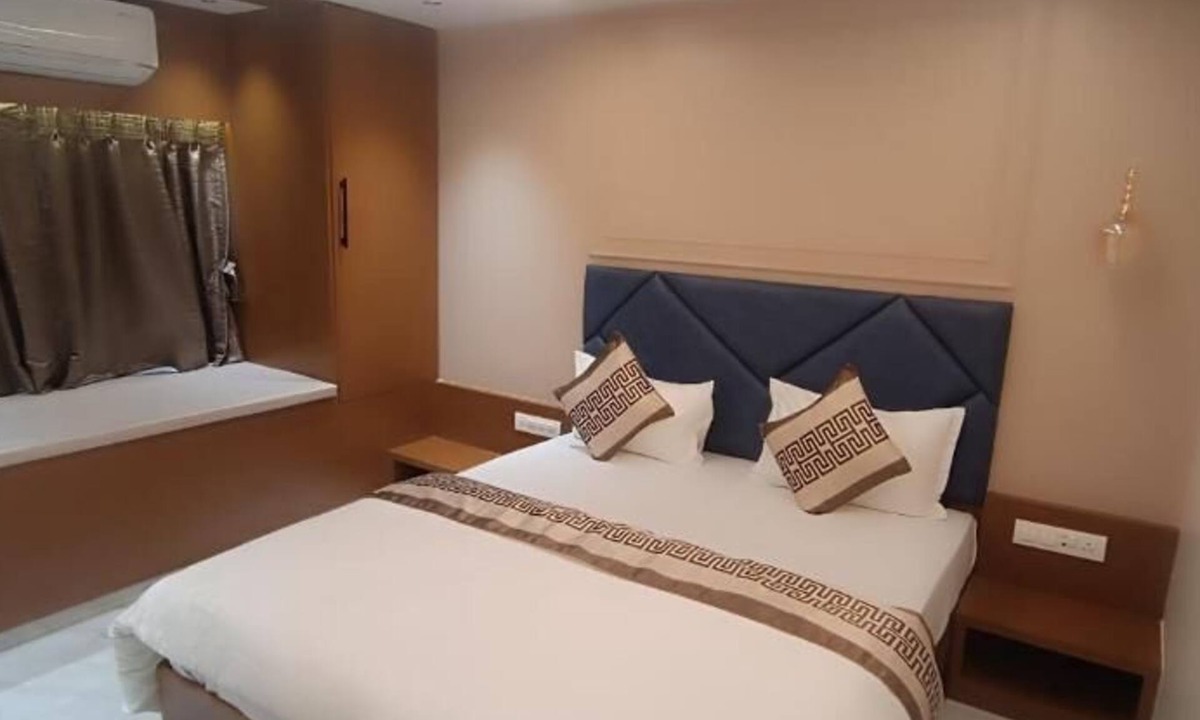 Belapur Hotel | Hotel Shloka