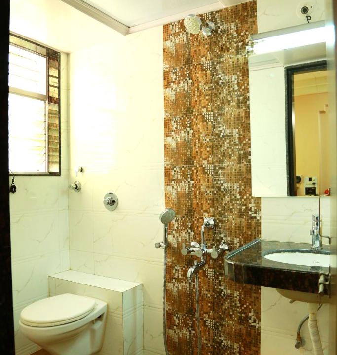 Shivajinagar Hotel | Hotel Shreyas