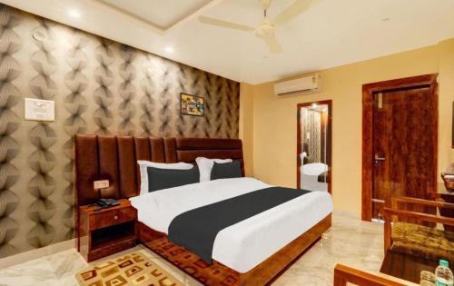Rakabganj Hotel | Hotel Silver Star