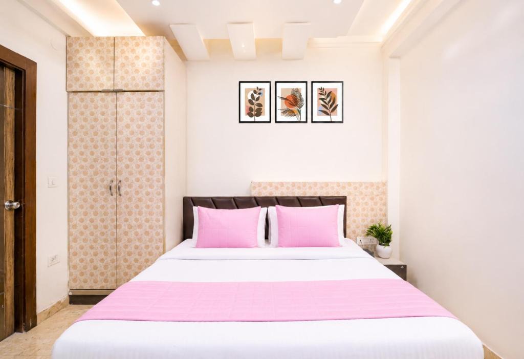 Hazratganj Hotel | Hotel The Arshi Palace