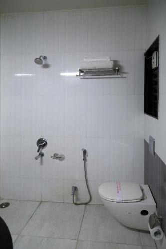 Cidco Hotel | Hotel The Leaf
