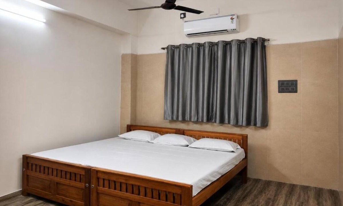 Rameshwaram Hotel | Joy Ac Hall & Rooms