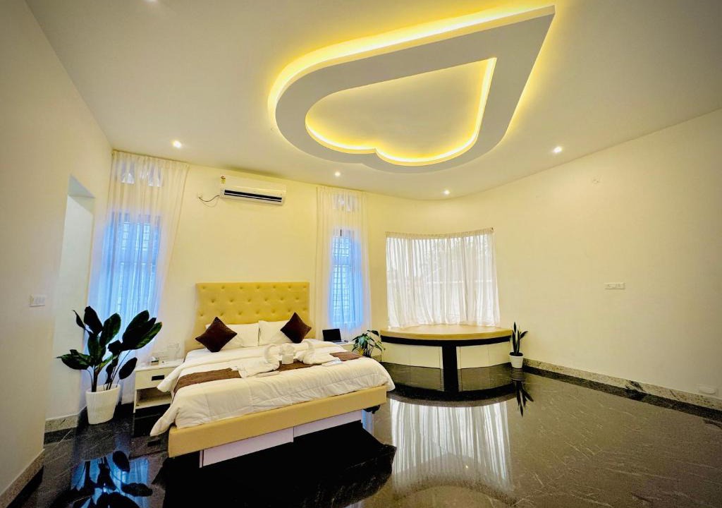 Varkala Resort | Kings Castle