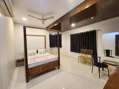 Valsad Hotel | Kuber hotel