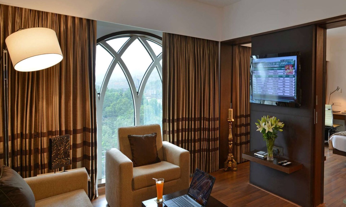 Navi Mumbai Hotel | Majestic Court Sarovar Portico Navi Mumbai