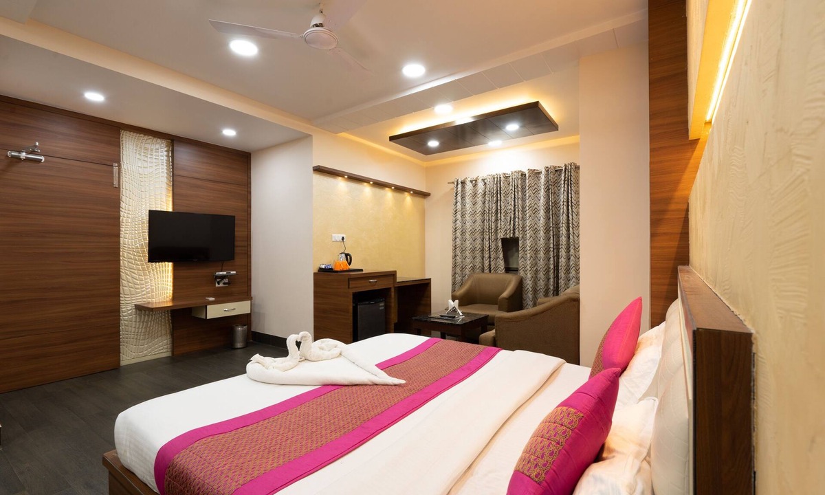 Gorakhpur Hotel | Manas Continental
