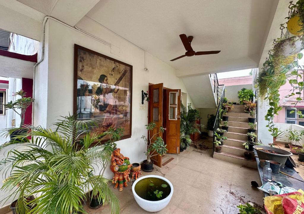 Nanganallur Apartment | Manasas Retreat - Cozy 2BHK Near Chennai International Airport