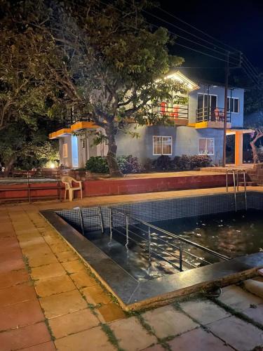 Medha Cabin | Mist Leaf Villa Mahabaleshwar