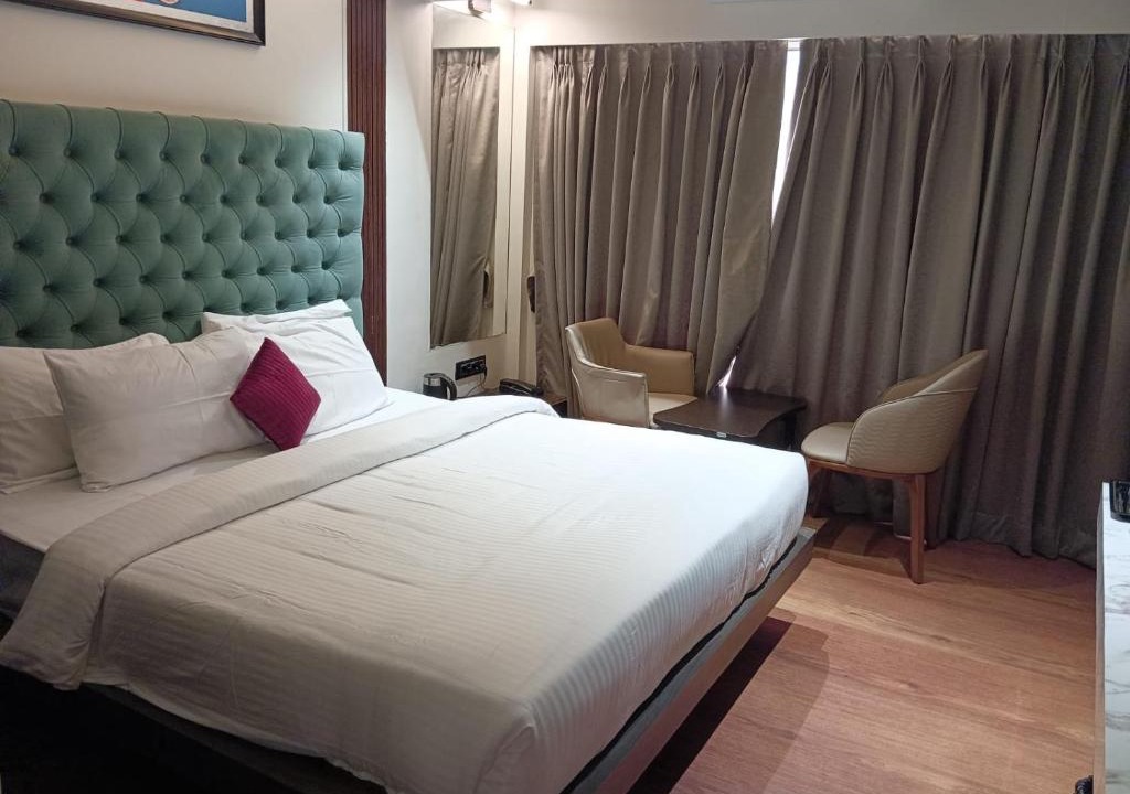 Navi Mumbai Hotel | Mosaic Go Star Grand