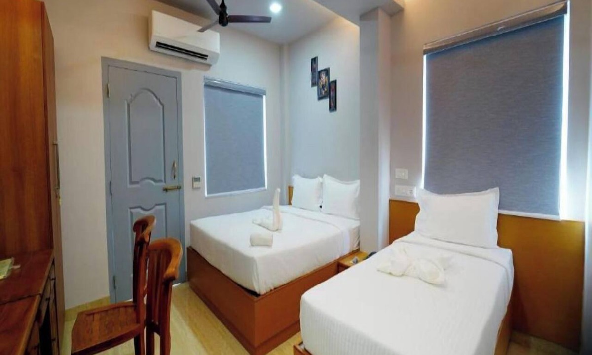 Madurai Hotel | Moshis Nest